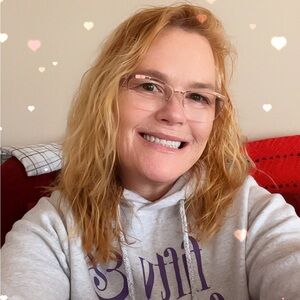 Meet your Posher, Danell